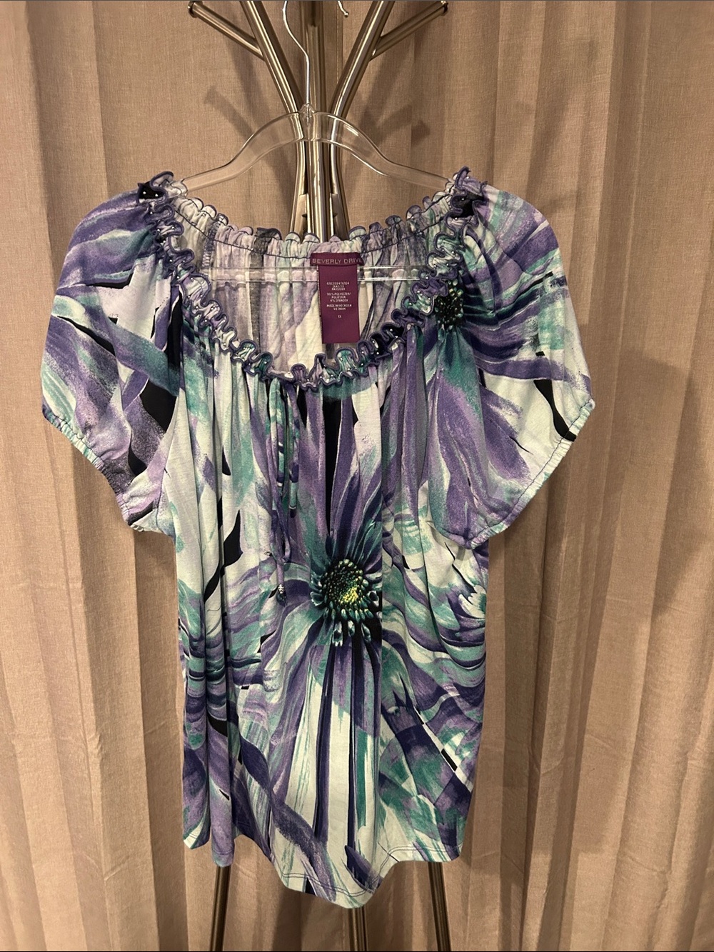 NWT Beverly Drive Purple & green Floral Top